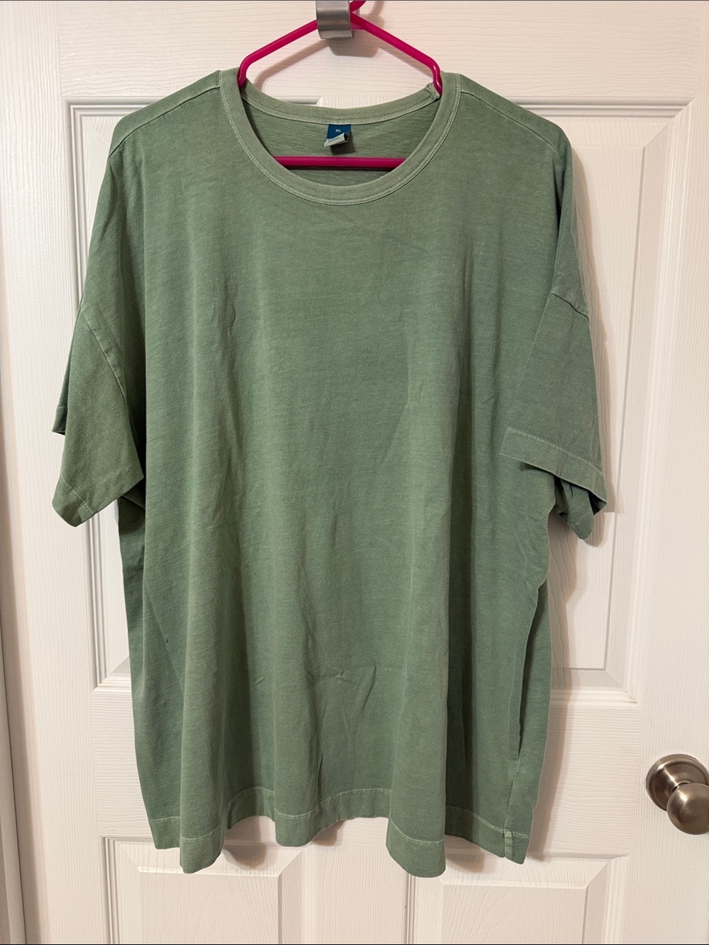 Old Navy Olive Green Short-Sleeve Crewneck Tee